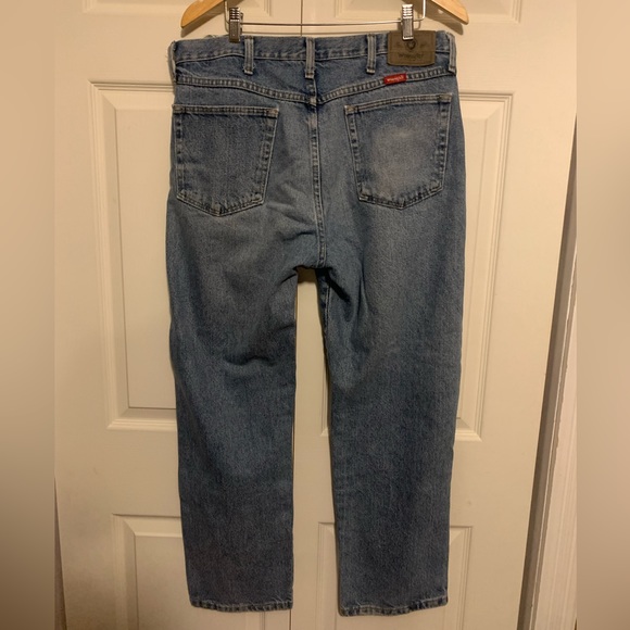 Wrangler Jeans - Picture 6 of 8